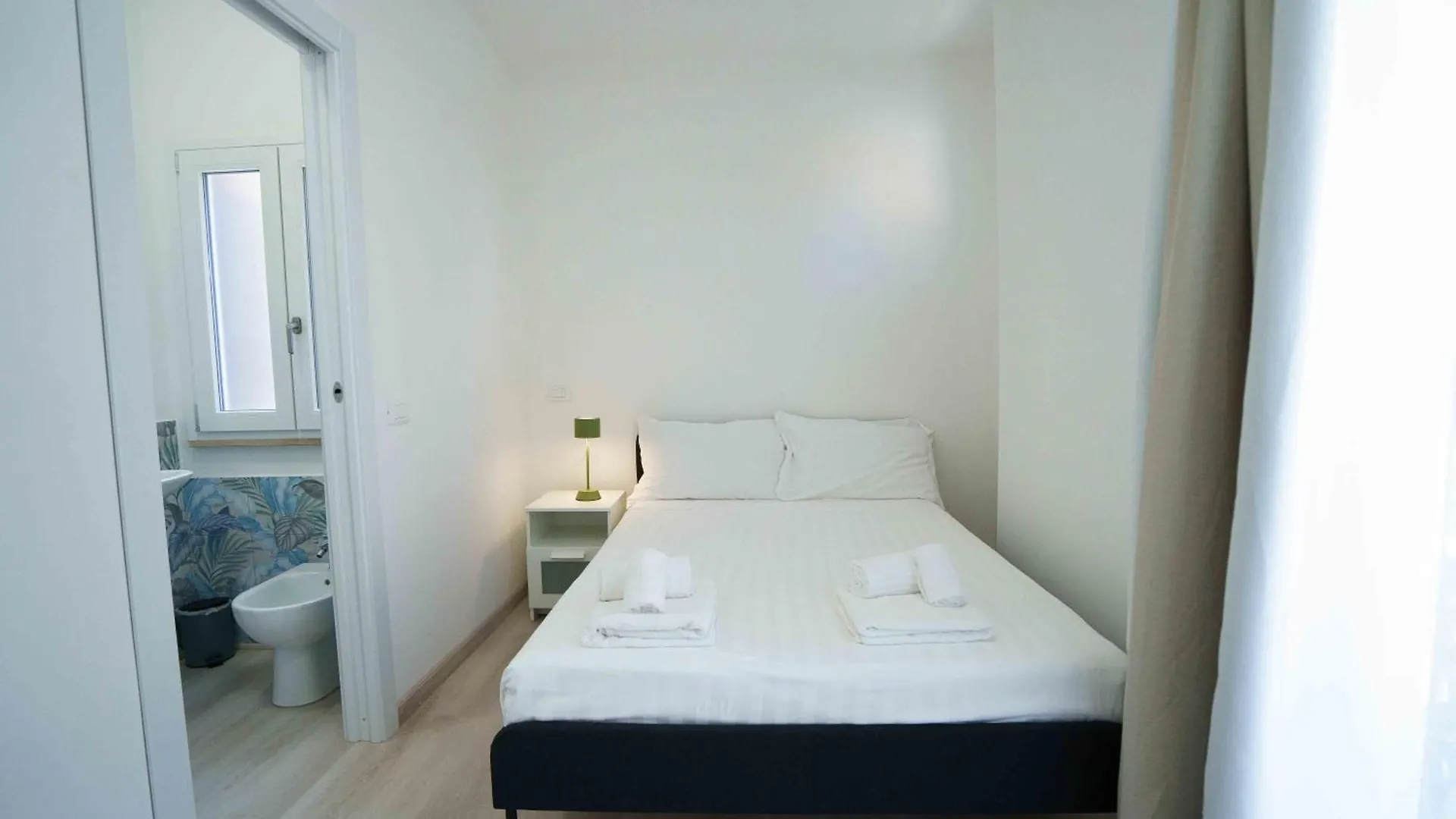 Gemelli Bnb Guest House Roma 0*,
