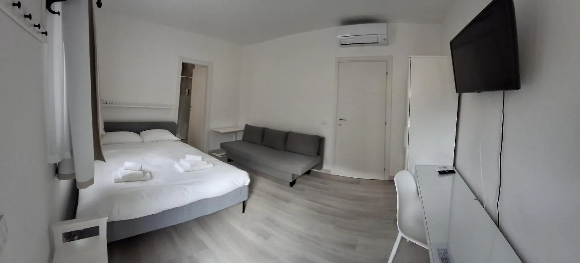 Gemelli Bnb Guest House Roma 0*,  Italia